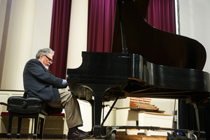 Leon Fleisher performed two pieces for the crowd who attended his University Lecture on Tuesday. The first piece was titled “La Puerta del Vino” by Claude Debussy and the second piece was titled “All the Things You Are” by Jerome Kern.